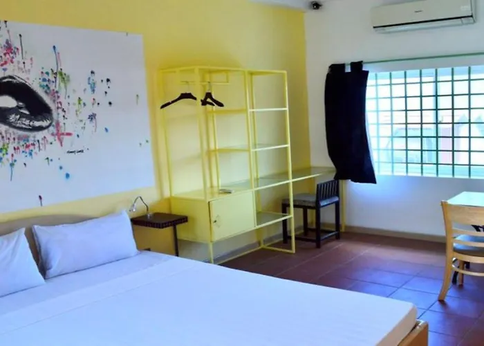 The Funky Village (adults Only) Auberge de jeunesse